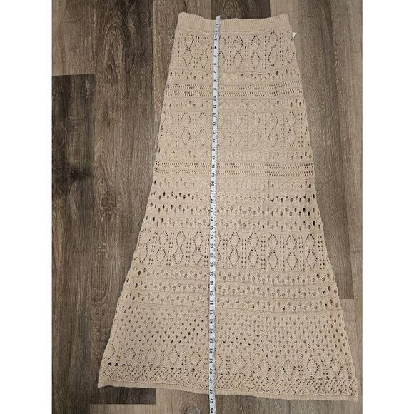 Solitaire 2 Piece Knit Skirt and Tank Set Size Medium - Picture 4 of 7